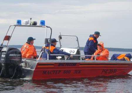 Родители погибших на Сямозере детей оценили моральный вред в 40 млн рублей