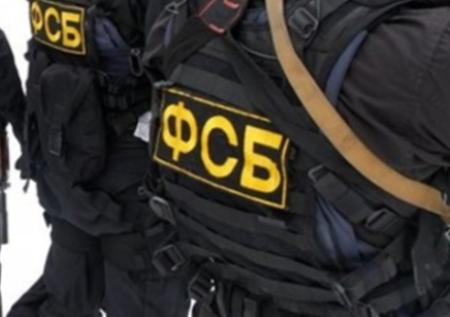 Силовики вошли в дом, где забаррикадировался стрелявший по полицейским