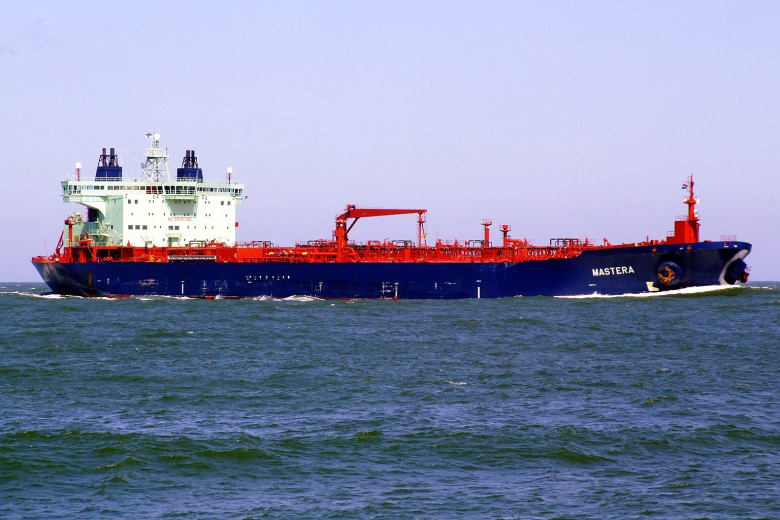 Нефтяной танкер