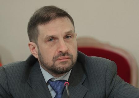 Друг Прилепина рассказал о состоянии писателя после подрыва автомобиля