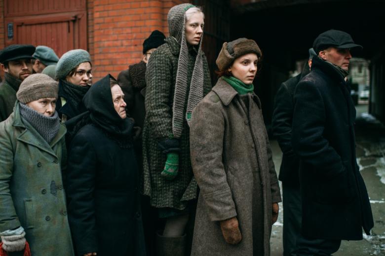 Кадр из фильма «Дылда»