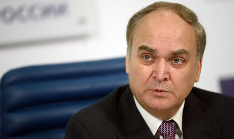 Анатолий Антонов