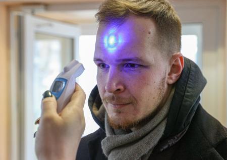 Эксперт посоветовал скорректировать измерение температуры в холодную погоду