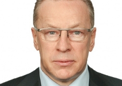  Андрей Логинов