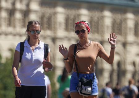 В Гидрометцентре оценили влияние долгой жары на организм