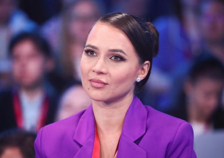 Лерчек обязали выплатить почти 200 тысяч рублей недовольной клиентке