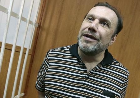 Виктора Батурина обвинили в рейдерстве в отношении сестры