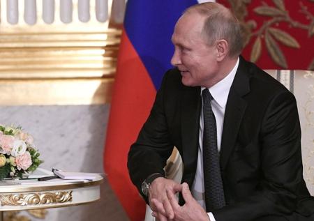 Путин обсудит реализацию майского указа