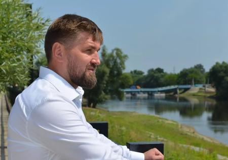 Минаков сделал прогноз на бой Джошуа — Усик