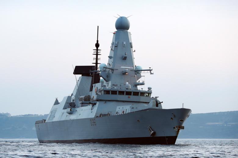 HMS Defender 