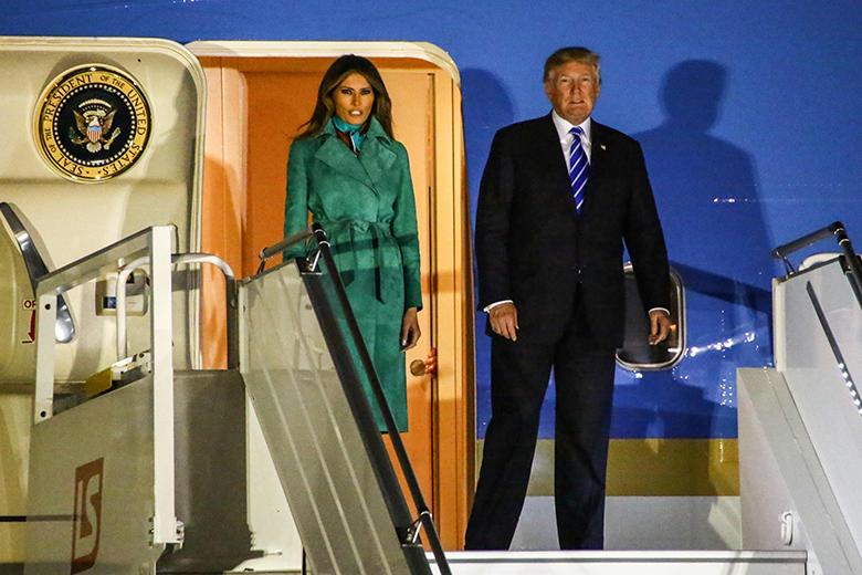 Президент США Дональд Трамп с супругой 