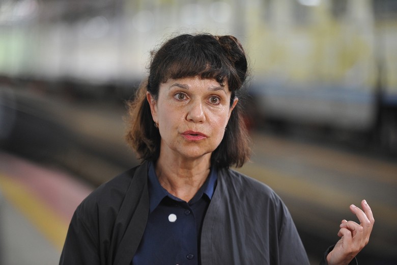 Марина Лошак
