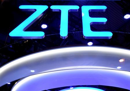 США направят $60 млрд на поддержку конкурентов китайских Huawei и ZTE