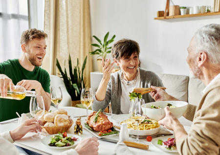 Гороскоп на 11 января: устраиваем семейный ужин и не болтаем по пустякам