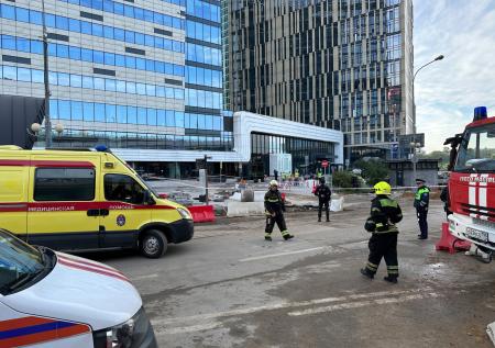 Момент прилета БПЛА по башне «Москва-Сити» попал на видео