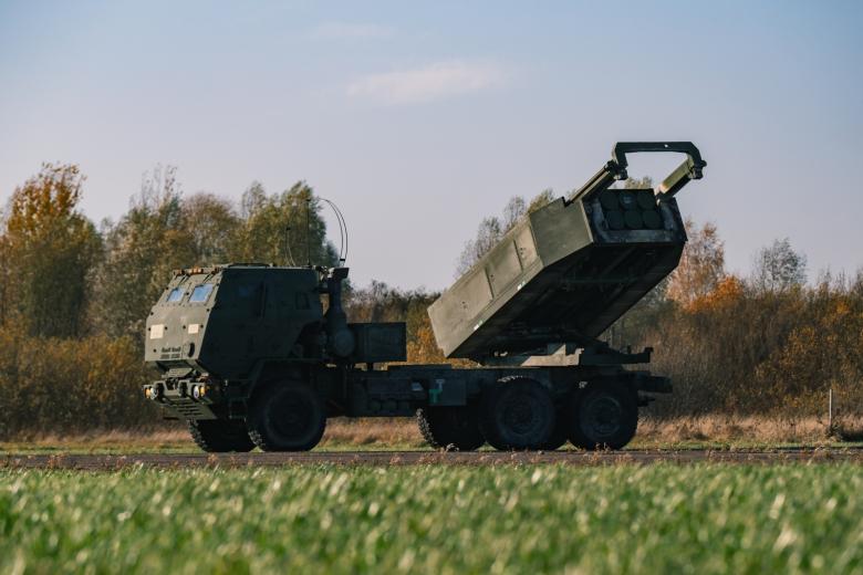 Реактивная система залпового огня HIMARS