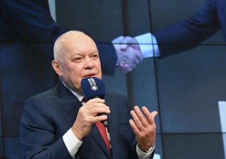 «Куда подруливает Путин»: Киселев объяснил, как развивается мир
