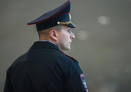 В Москве неизвестные выбросили в мусорный контейнер младенца