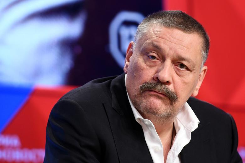 Дмитрий Назаров