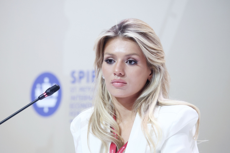 Люся Чеботина