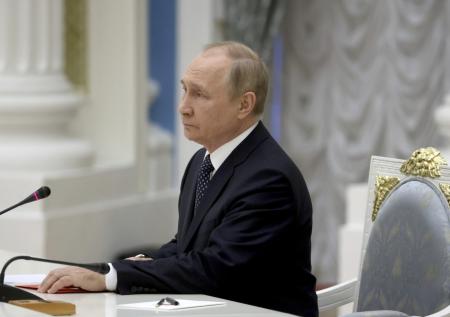 В Кремле сообщили, станет ли Путин встречаться с военными