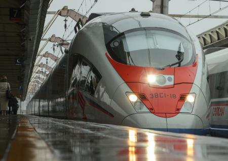 Россиян будут пускать на «Сапсан» по биометрии
