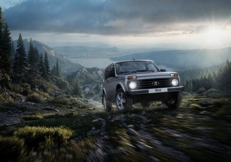 «Едет как танк!»: польские блогеры протестировали российскую Niva Legend