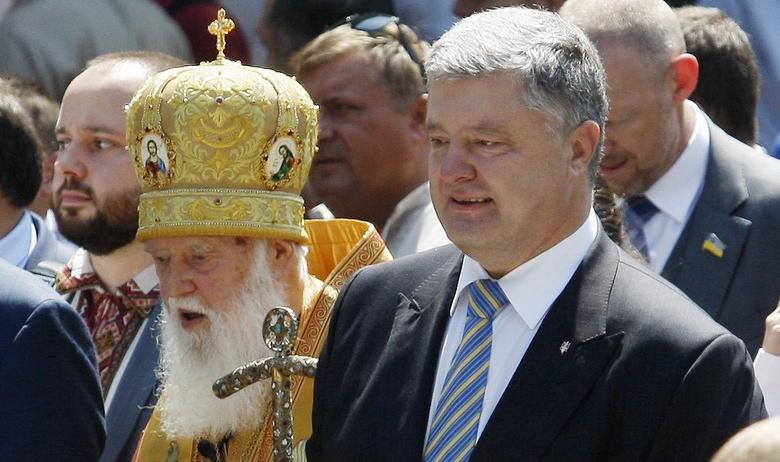 Президент Украины Пётр Порошенко и патриарх Украинской православной церкви Филарет