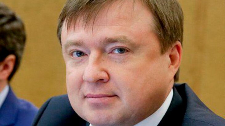 Максим Иванов