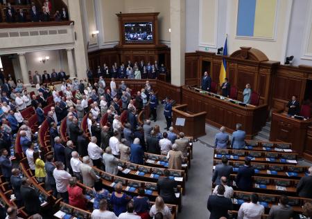 На Украине бывшие ветераны МВД захотели взять штурмом Верховную раду