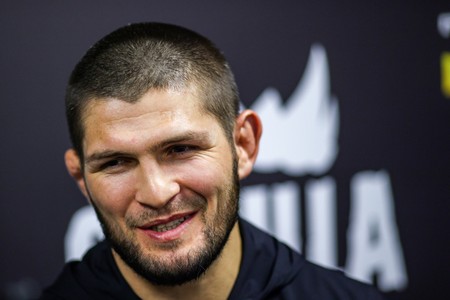 Хабиба Нурмагомедова включили в Зал славы UFC