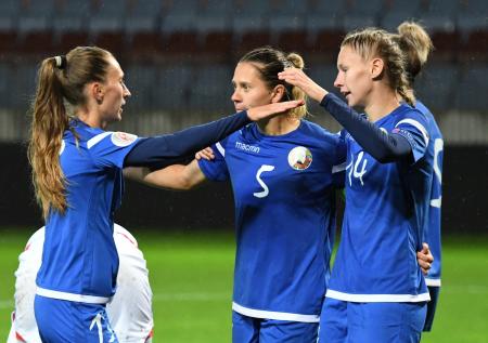 Женский белорусский чемпионат по футболу отложили из-за коронавируса