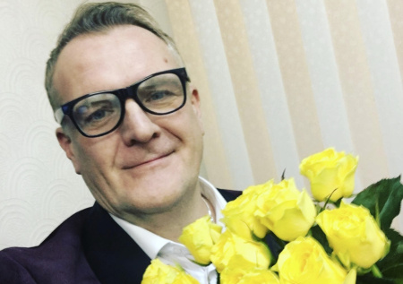 Молодая жена, слова об отъезде из РФ, мнение об СВО: как живет Сергей Пиоро