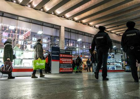 Следователи задержали развратника из поезда в Подмосковье