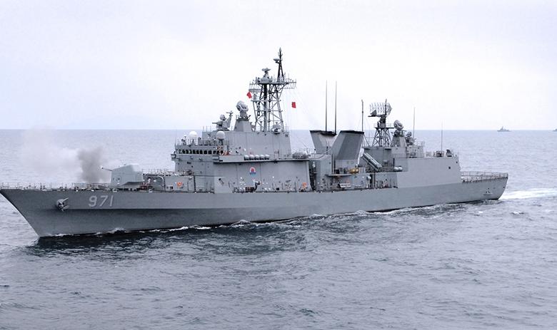 Военный корабль Южной Кореи 971 (Великий Квангэтхо)