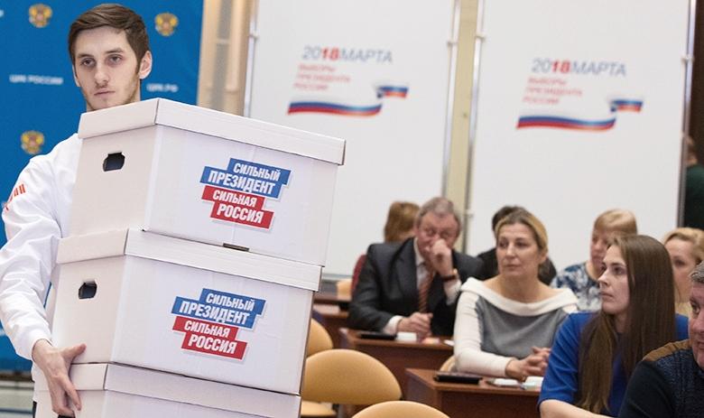 Подписи в поддержку выдвижения Владимира Путина на президентских выборах 2018 года доставили в ЦИК РФ 