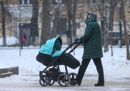 Минтруд объявил о повышении единого пособия на детей