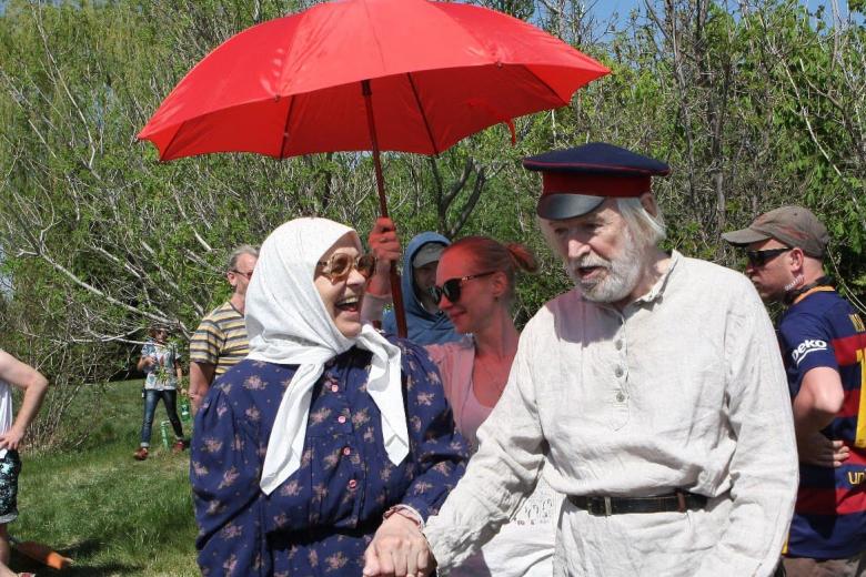Нина Русланова, Станислав Любшин. Фотография предоставлена руководителем проекта, киностудий «Свет» и «Духовность и Армия» Еленой Ляпичевой