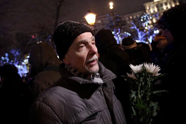 Лев Пономарёв