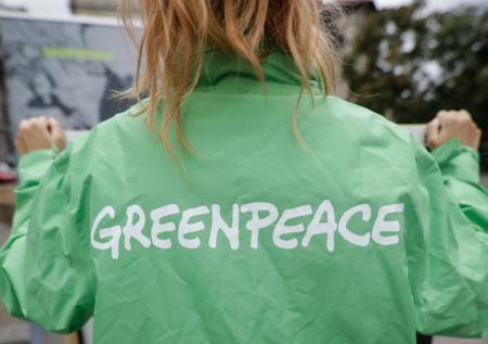 Greenpeace обвинили в фальсификациях и подкупе журналистов