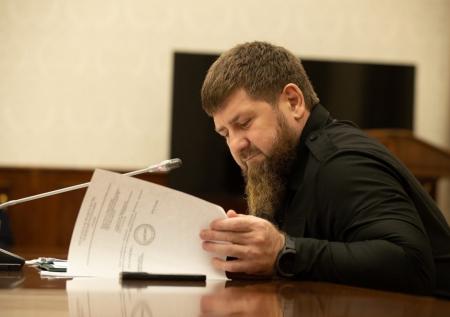 «Информационные диверсанты»: Кадыров призвал запретить необъективные СМИ 