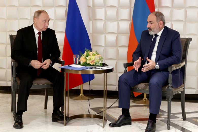 Владимир Путин и Никол Пашинян