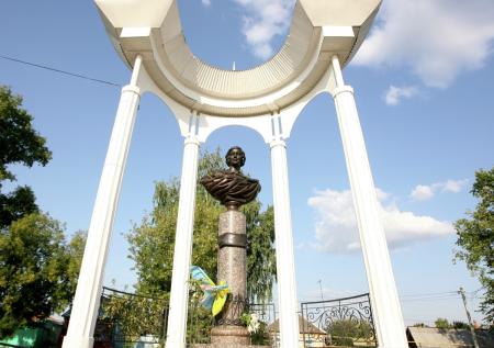 Россиянам посоветовали ехать в регион, где покончила с собой Цветаева