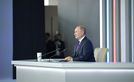 Путин стал самым упоминаемым в российской прессе за 2021 год