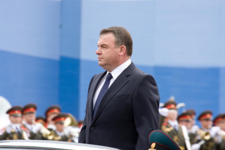 Анатолий Сердюков