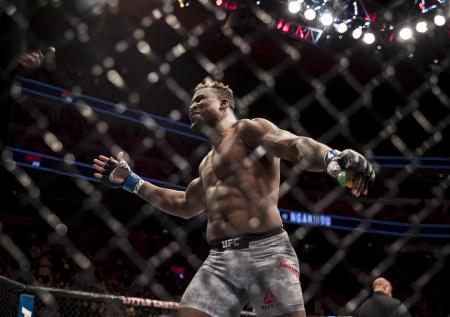 Легенда MMA помогает Харитонову подготовиться к реваншу с Митрионом
