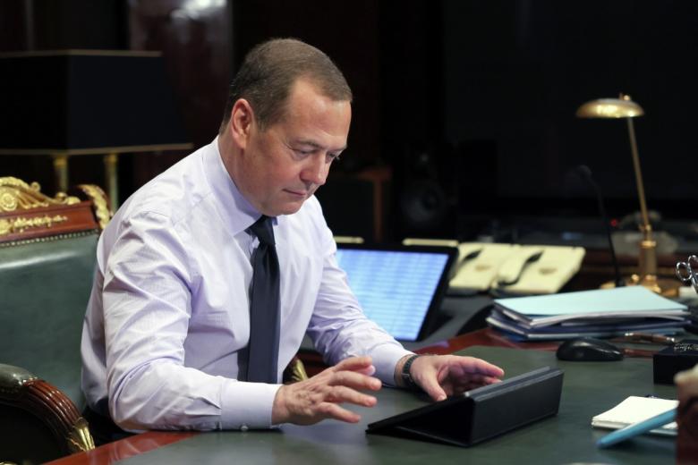 Дмитрий Медведев