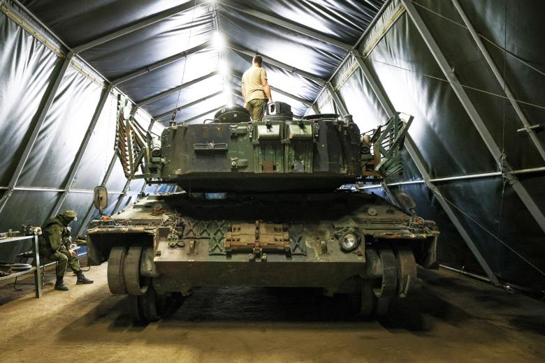 Трофейный танк Leopard 2A5