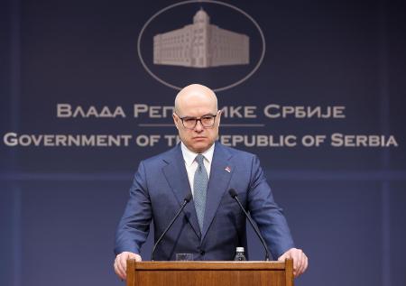 Парламент Сербии наказал премьера за ошибки 