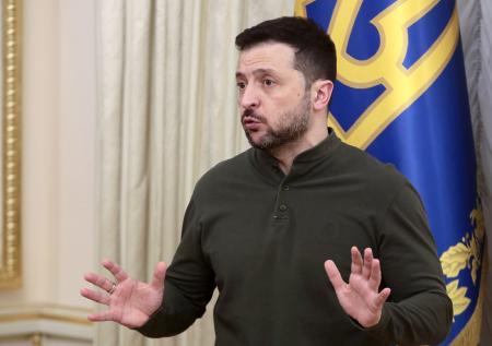 «В отчаянии»: в Крыму объяснили фразу Зеленского об обмене землями